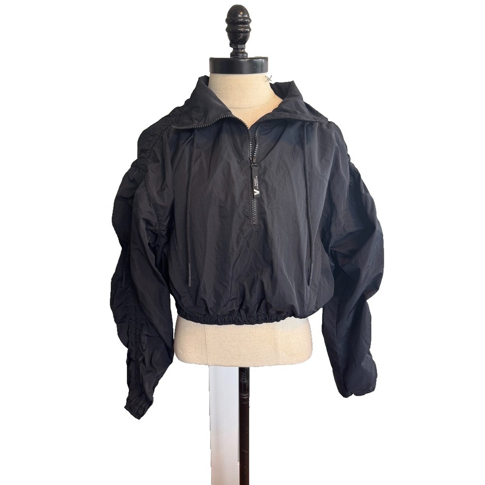 Athleta Allyson Felix Legend Crop 1/2 Zip Jacket Black Windbreaker Sz Small EUC